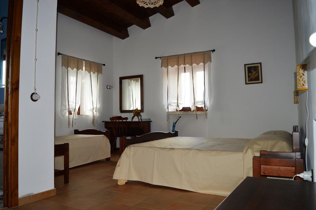 Agriturismo Pattina Villa Pettineo Exterior foto