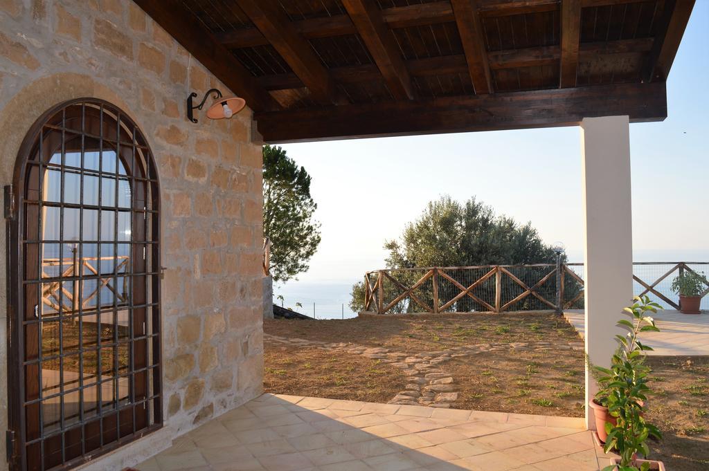 Agriturismo Pattina Villa Pettineo Exterior foto