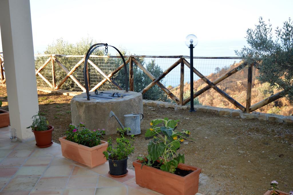 Agriturismo Pattina Villa Pettineo Exterior foto